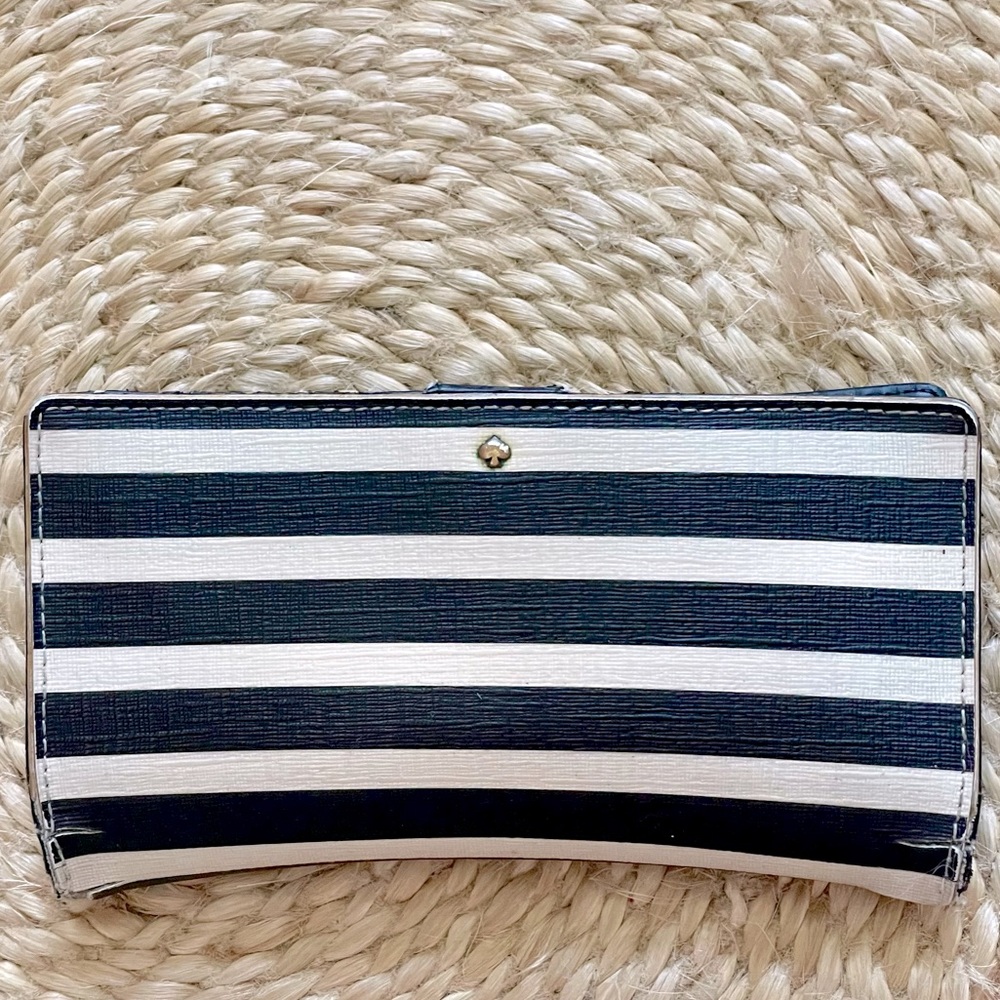 Kate Spade B/W Striped Bi Fold Wallet